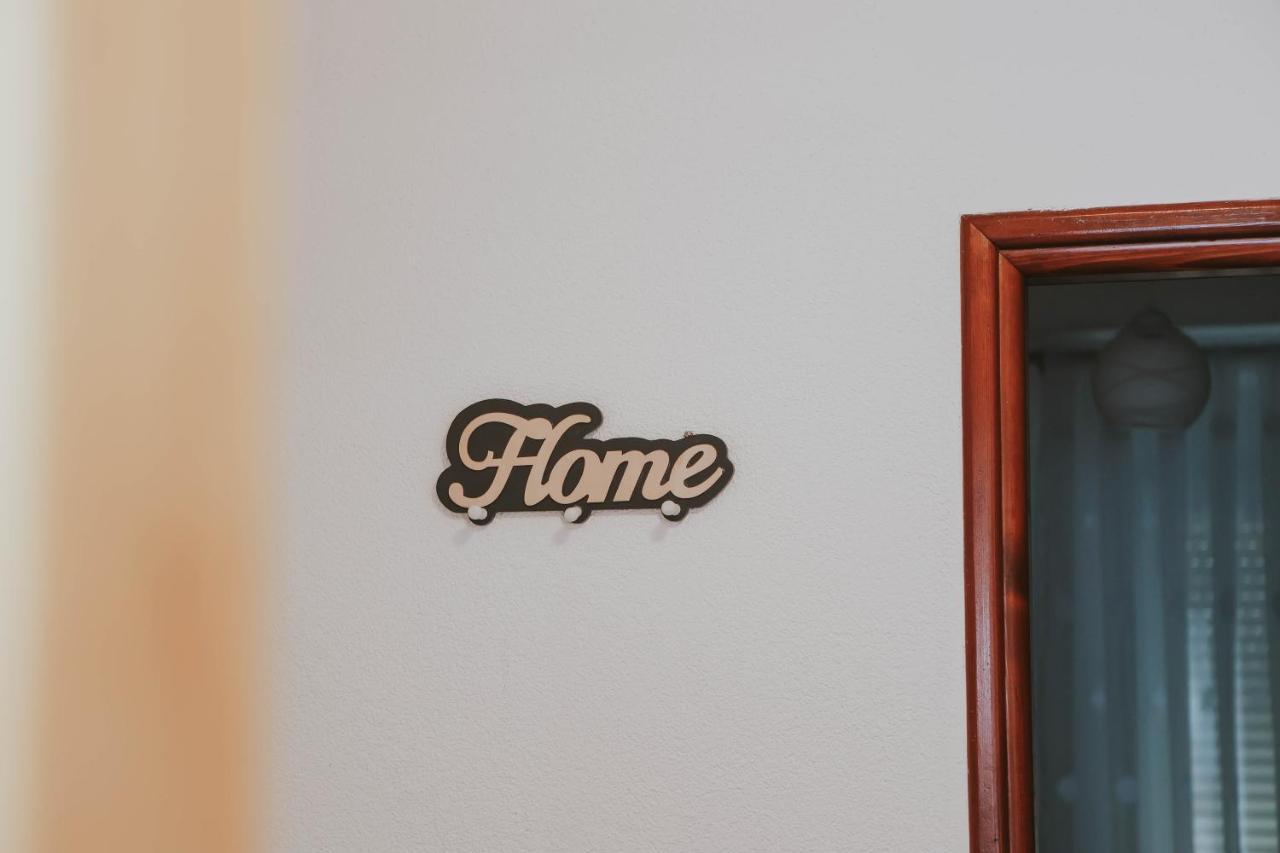 I&T Apartman Gospić Esterno foto