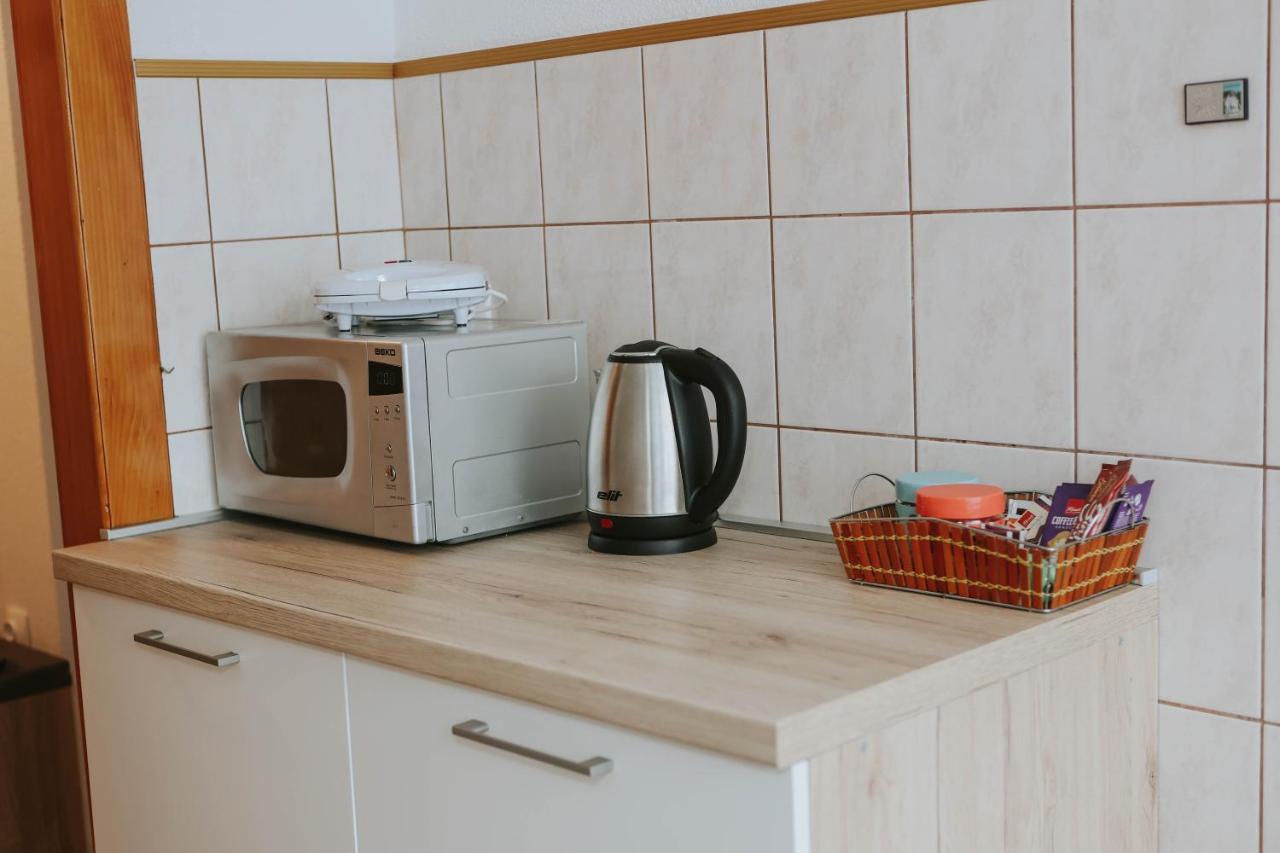 I&T Apartman Gospić Esterno foto